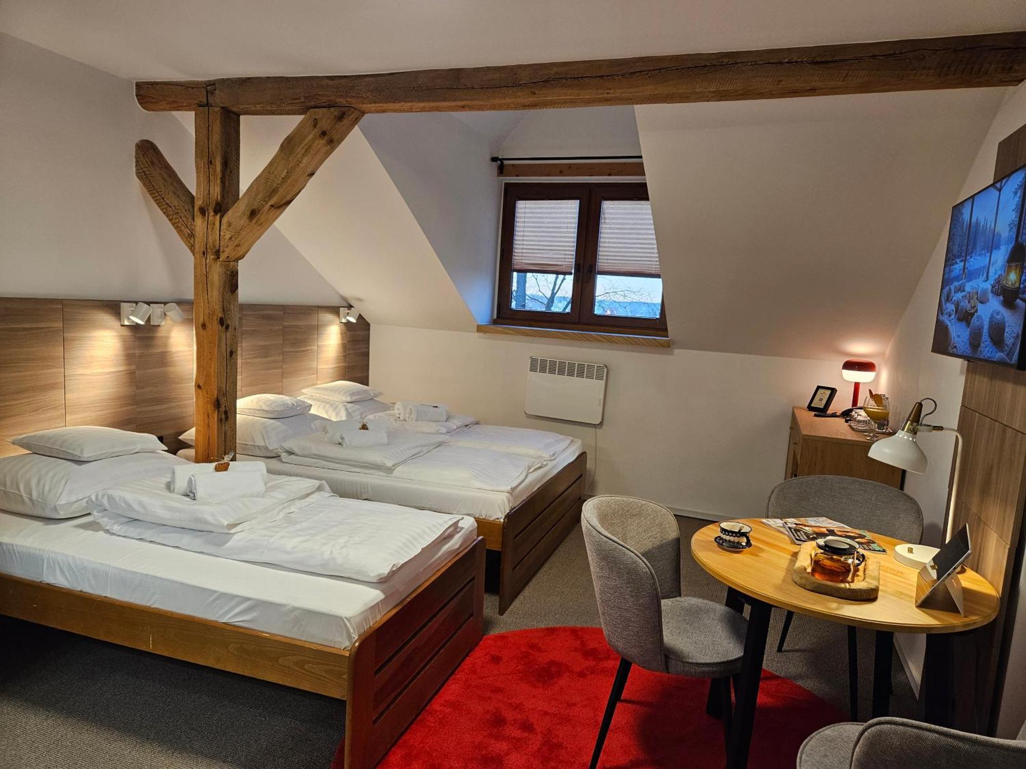 Hotel Protea Boleslawiec Ngoại thất bức ảnh